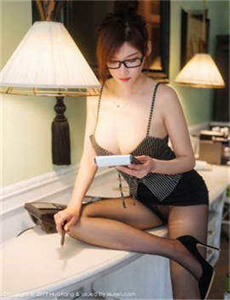 奈奈与小希